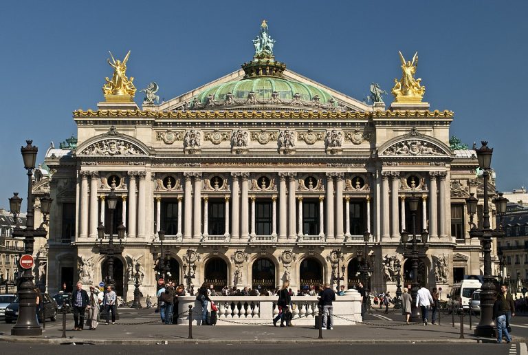 Nhà hát lớn Opera Palais Garnier – Kiệt tác kiến trúc của Pháp
