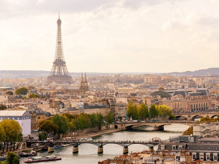 Khám phá 20+ địa điểm du lịch Paris đặc sắc – Kinh đô của ánh sáng