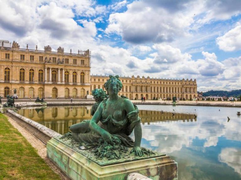 Khám phá cung điện Versailles – Điểm đến xa hoa và lộng lẫy nhất nước Pháp