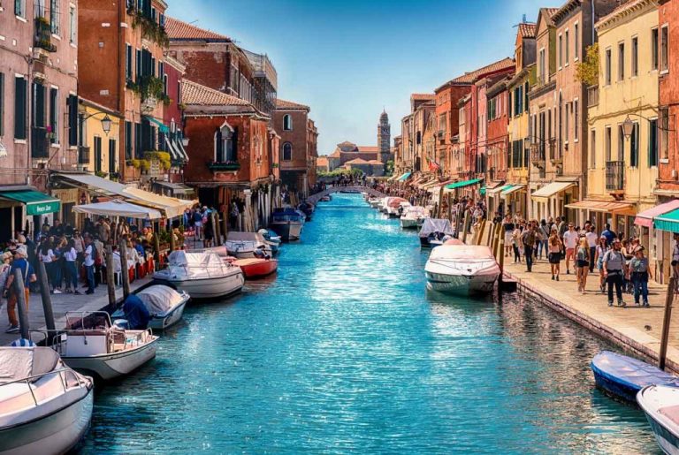 Khám phá đảo Murano – Hòn đảo thủy tinh nhiệm màu của venice