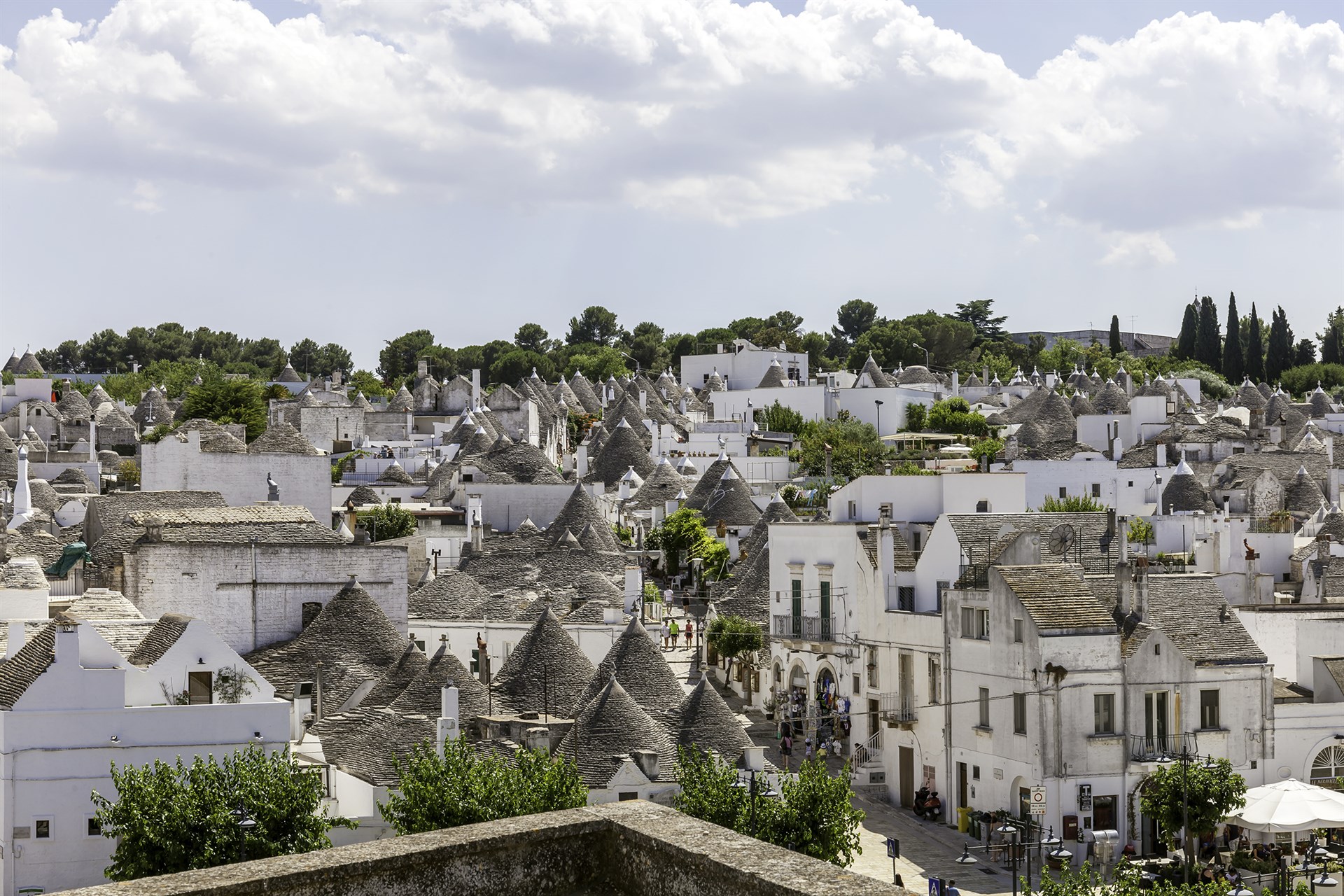 alberobello-hobbit-nam-lun