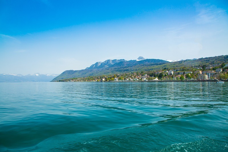 ho-leman-montreux-thuy-si