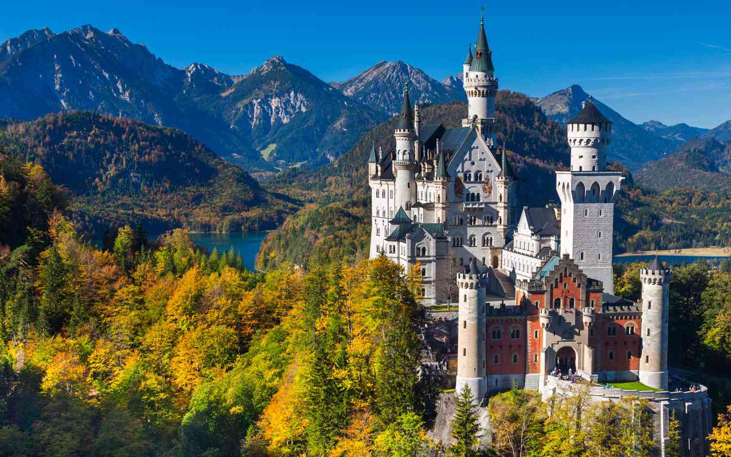 dia-diem-du-lich-duc-lau-dai-Neuschwanstein